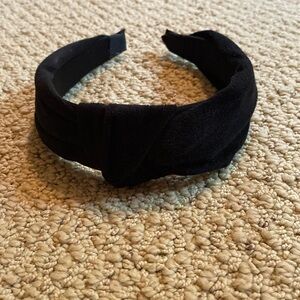 BLACK HEADBAND!